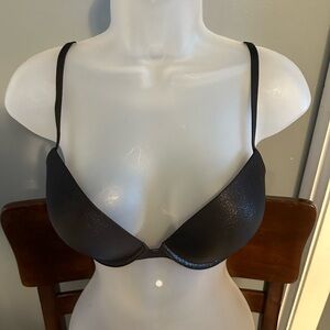 Victoria secret 32DD front closure